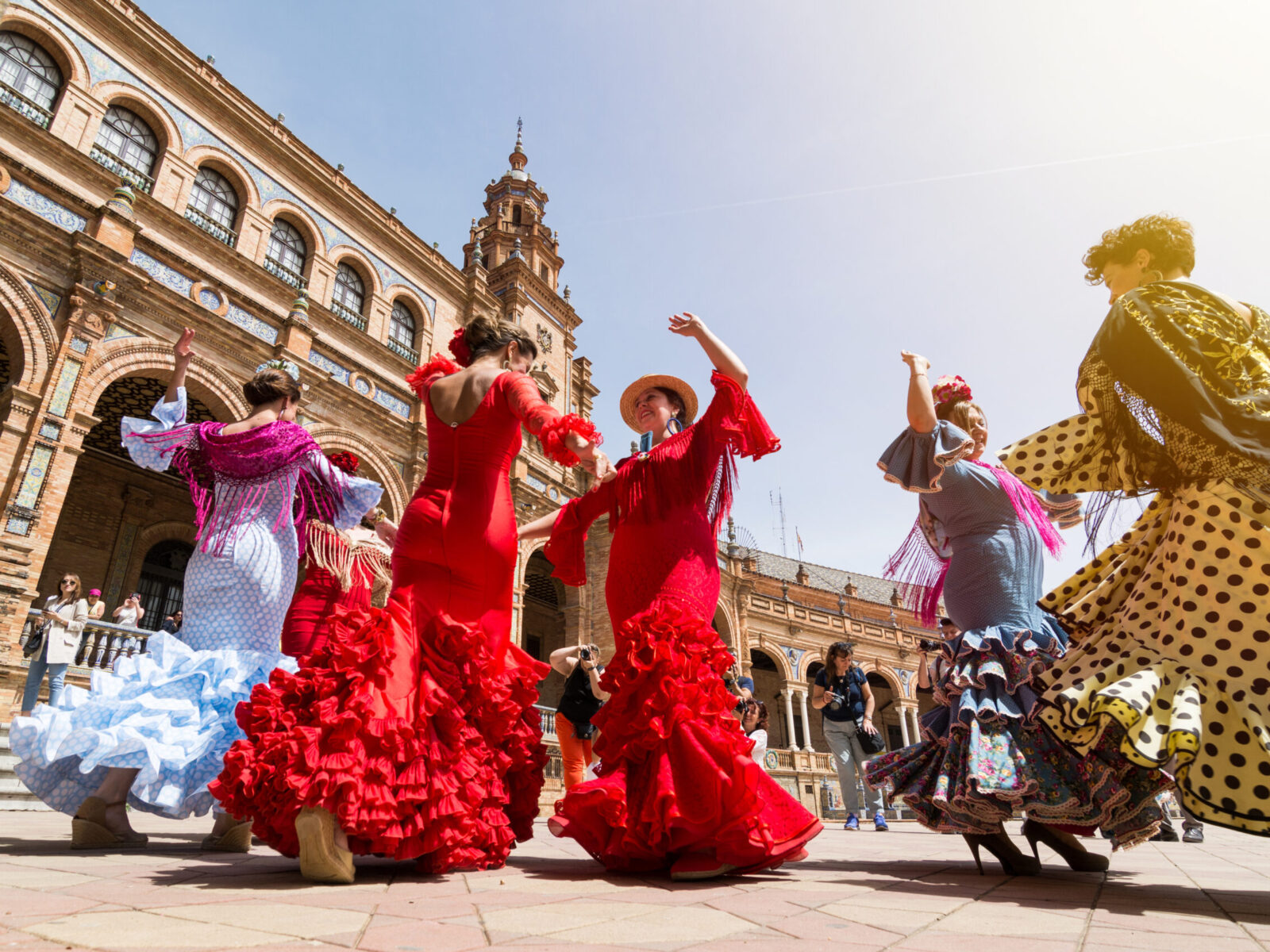Seville,,Spain,-,May,2017:,Young,Women,Dance,Flamenco,On