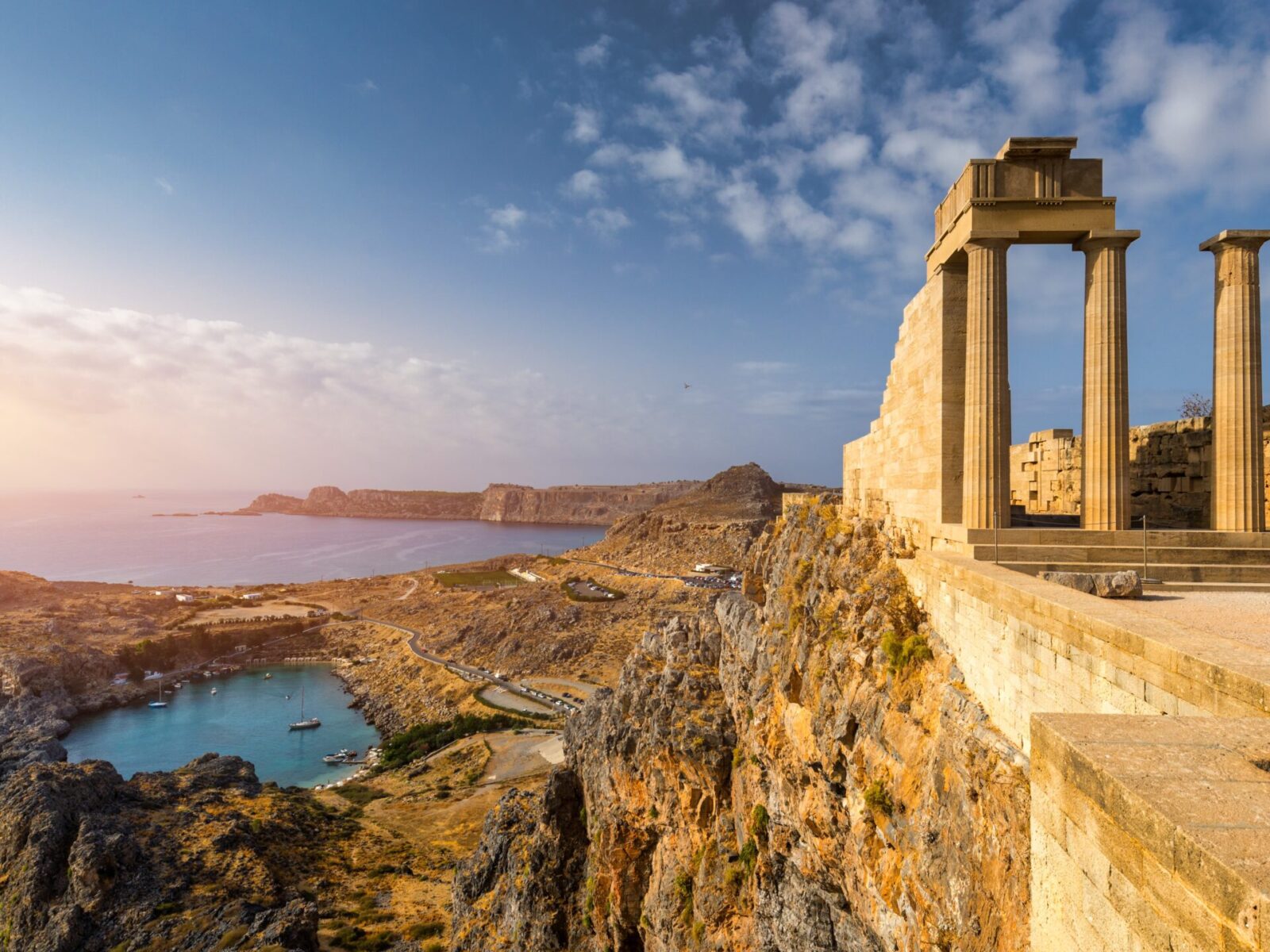 Ruins,Of,Acropolis,Of,Lindos,View,,Rhodes,,Dodecanese,Islands,,Greek