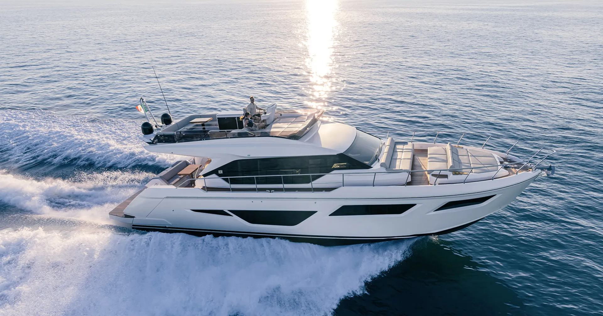 Ferretti Yachts 580
